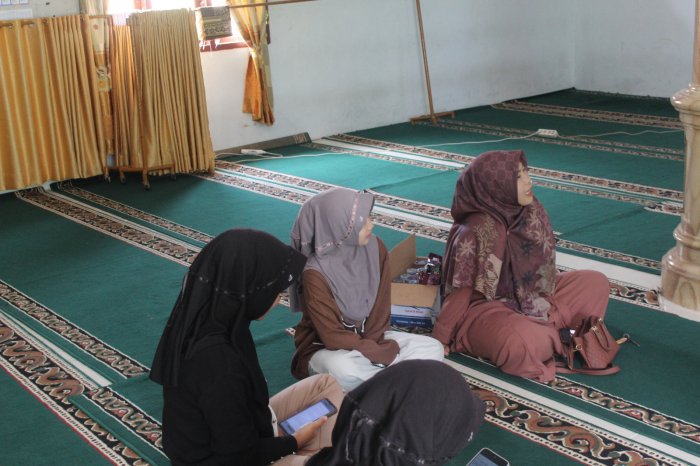 Siswa Siswi MTsN 1 Kerinci Siap Mengisi Safari Ramadan di Masjid