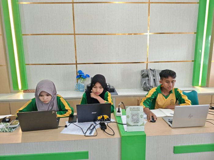 Melangkah Menuju OMI, MTsN 1 Kerinci Pacu Semangat Siswa Taklukkan Tantangan IPS Melangkah Menuju OMI, MTsN 1 Kerinci Pacu Semangat Siswa Taklukkan Tantangan IPS