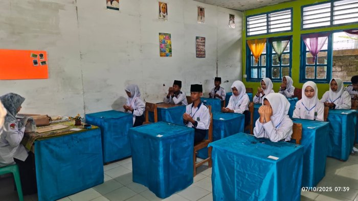 Langitkan Doa Sebelum Ujian! MTsN 1 Kerinci Awali Ujian Sumatif dengan Suasana Penuh Khidmat