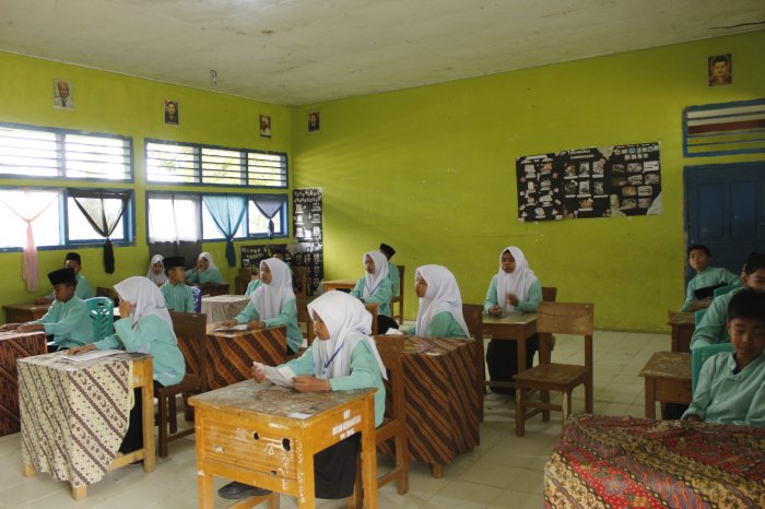 Suasana Ujian Praktik di MTsN 1 Kerinci Berjalan Khidmat dan Penuh Kesungguhan
