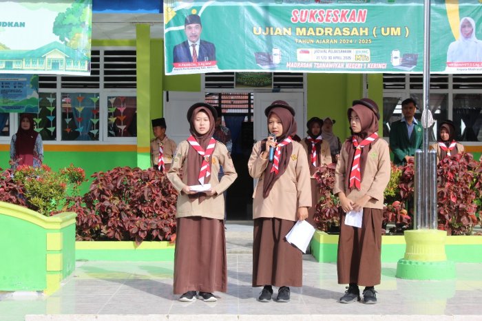 Kedisiplinan dan Bahasa Menyatu dalam Kultum Inspiratif Siswa IXA MTsN 1 Kerinci