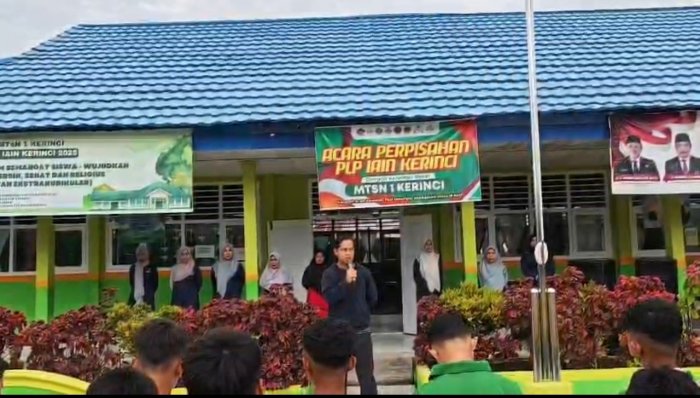 Waka Kesiswaan Resmi Membuka Classmeeting MTsN 1 Kerinci