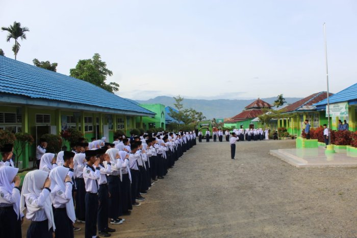 Upacara Bendera, Sarana Menumbuhkan Disiplin dan Cinta Madrasah di MTsN 1 Kerinci