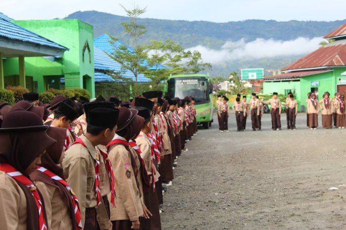 Kelas 7C MTsN 1 Kerinci Laksanakan Kegiatan Kultum Rutin Hari Kamis