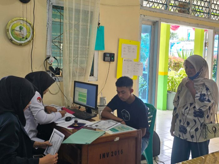 Layanan Administrasi MTsN 1 Kerinci: Cepat, Mudah, dan Prima untuk Alumni dan Masyarakat