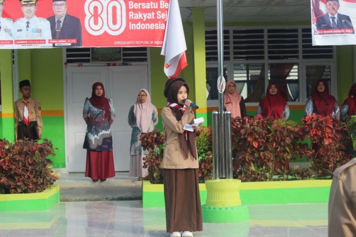 Pesan Menyentuh Afdelisa di Apel Disiplin: Hormati Orang Tua, Kunci Surga dan Kesuksesan