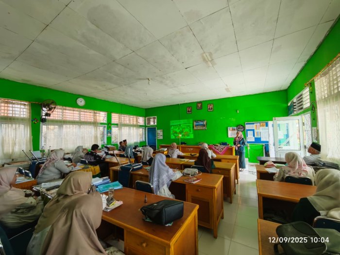 Yayasan Pemerhati Kanker Indonesia Sosialisasikan Pencegahan Kanker di MTsN 1 Kerinci