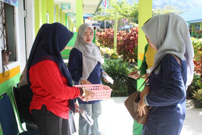 MTsN 1 Kerinci berInfaq dan sadaqaoh Bersama Wujudkan Mushalla Impian