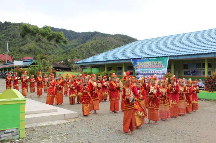 Heboh di Lapangan Upacara! Siswi MTsN 1 Kerinci Tampilkan Aksi yang Bikin Kagum