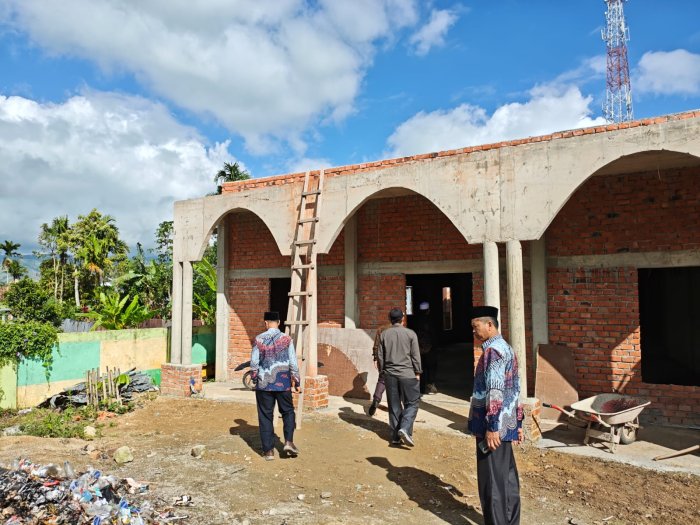 Pelebaran Mushola MTsN 1 Kerinci Terus Dikebut, Wujudkan Ibadah Lebih Nyaman