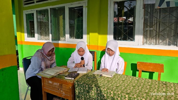 🕌 MTsN 1 Kerinci Laksanakan Kegiatan Rutin Tadarus