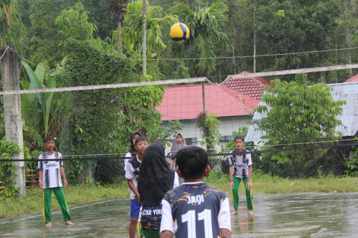 Pertandingan Bola Voli Penentu Final Berlangsung Sengit