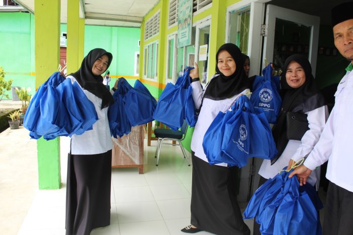 Kabar Bahagia untuk Siswa! MBG Mulai Didistribusikan di MTsN 1 Kerinci