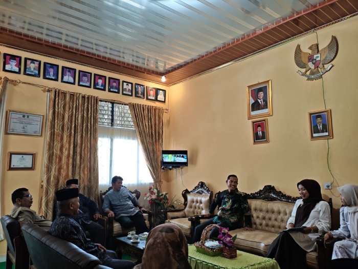 Persiapan Mulai Memanas! MTsN 1 Kerinci Gelar Rapat Khusus Pelepasan Siswa Kelas IX Persiapan Mulai Memanas! MTsN 1 Kerinci Gelar Rapat Khusus Pelepasan Siswa Kelas IX