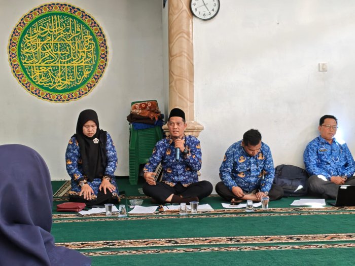 Sidang Kenaikan Kelas, Kelulusan PMBM, dan Penyusunan Program Kerja Tahun Pelajaran 2026/2027 Sidang Kenaikan Kelas, Kelulusan PMBM, dan Penyusunan Program Kerja Tahun Pelajaran 2026/2027