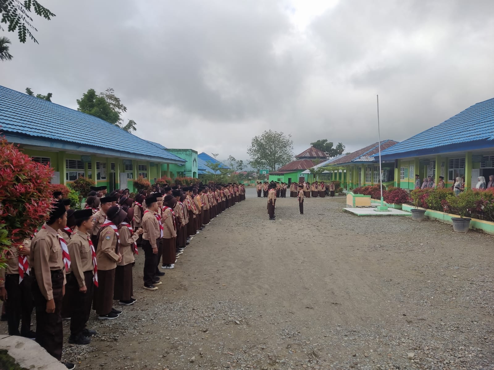 Apel Kedisiplinan di MTsN 1 Kerinci: Membangun Karakter Siswa yang Tertib dan Bertanggung Jawab