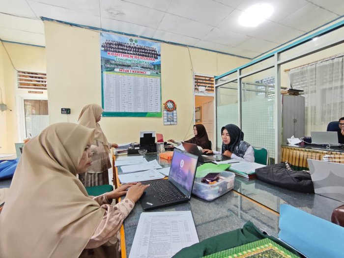 Optimalisasi Penyusunan Laporan Kinerja untuk Meningkatkan Akuntabilitas Madrasah Optimalisasi Penyusunan Laporan Kinerja untuk Meningkatkan Akuntabilitas Madrasah