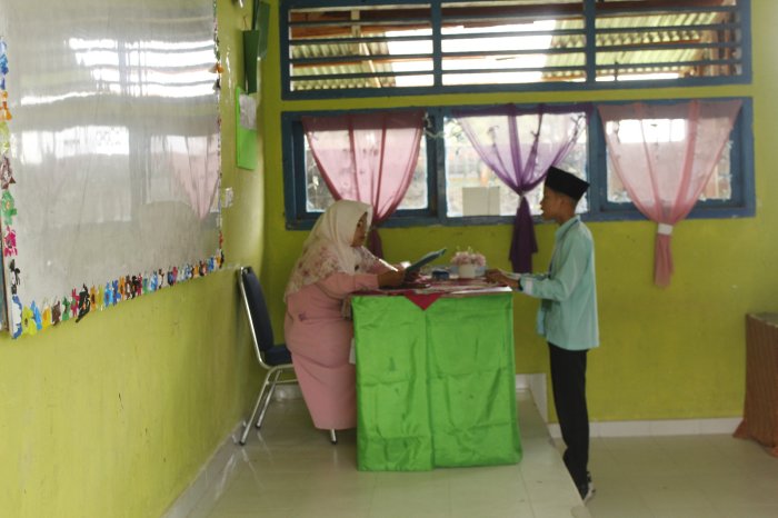 Dari Teori ke Aksi: Siswa MTsN 1 Kerinci Tunjukkan Skill di Ujian Praktik Semester