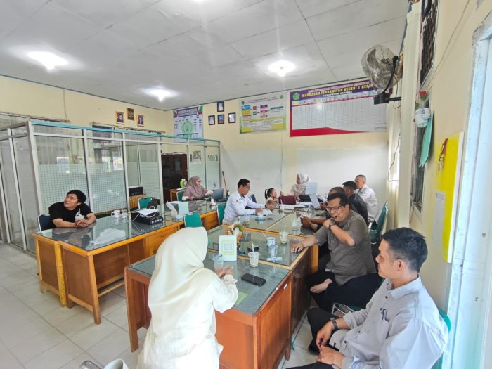 Pererat Silaturahmi, MAN 2 Kerinci Lakukan Kunjungan ke MTsN 1 Kerinci Pererat Silaturahmi, MAN 2 Kerinci Lakukan Kunjungan ke MTsN 1 Kerinci