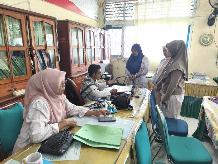 Ketika Kesempatan Itu Terlihat, Banyak yang Memilih Bergerak Lebih Cepat ke MTsN 1 Kerinci