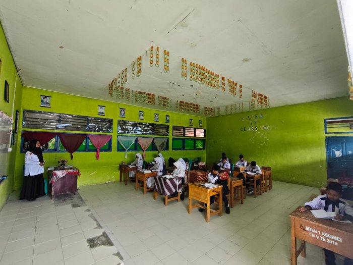 Pembelajaran Berjalan Tertib pada Senin, 25 Mei 2026 di MTsN 1 Kerinci Pembelajaran Berjalan Tertib pada Senin, 25 Mei 2026 di MTsN 1 Kerinci