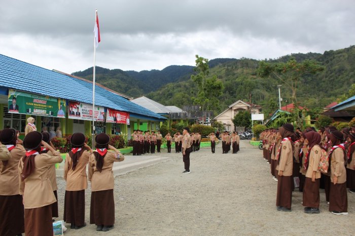 Semangat Baru! MTsN 1 Kerinci Resmi Gelar Latihan Mingguan Pramuka, Dibuka Langsung oleh Kamabigus