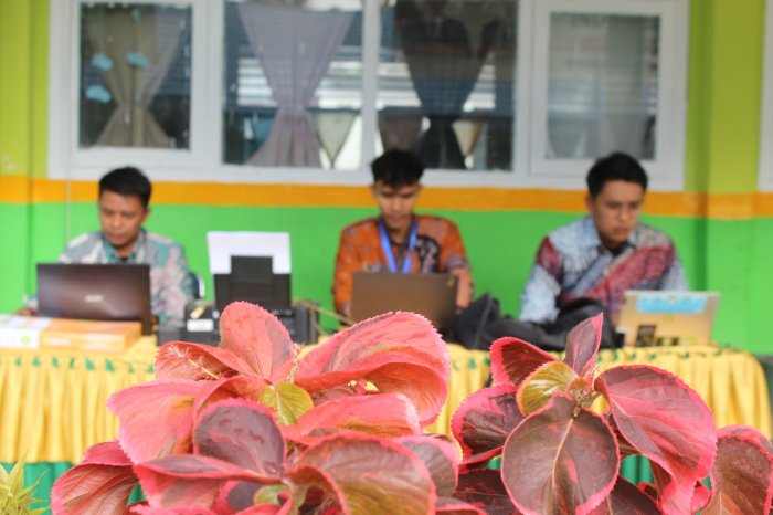 Operator Ujian Siaga! MTsN 1 Kerinci Optimalkan Pelaksanaan ASAS