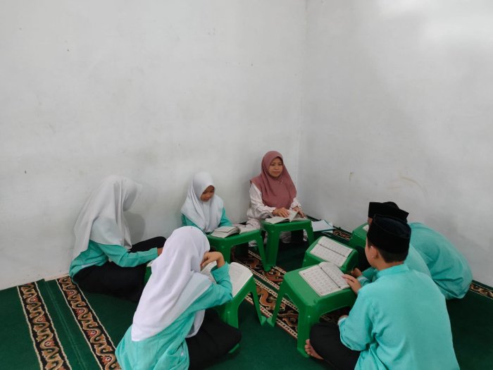 Perindah Bacaan Al-Quran, MTsN 1 Kerinci Gelar Tahsin Sebelum Pembelajaran