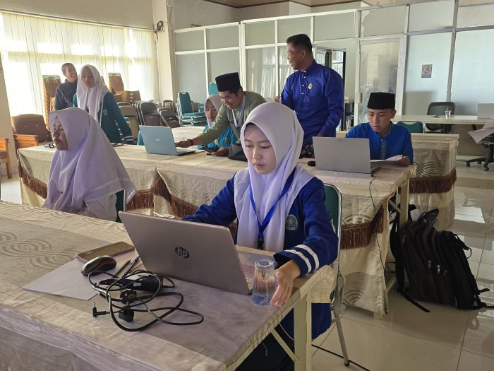 Delegasi MTsN 1 Kerinci Melaju ke OMI Provinsi, Inilah Sosok Zahira Maulidia