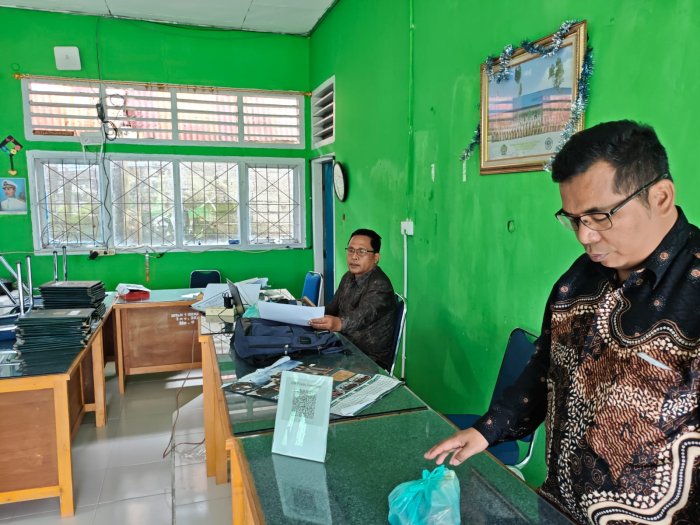Pengisian RDM Guru MTsN 1 Kerinci Berjalan Lancar untuk Mendukung Peningkatan Mutu Pendidikan
