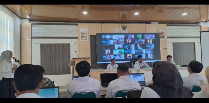 MTsN 1 Kerinci Ikuti Zoom PMPZI Kemenag Secara Daring dan Luring