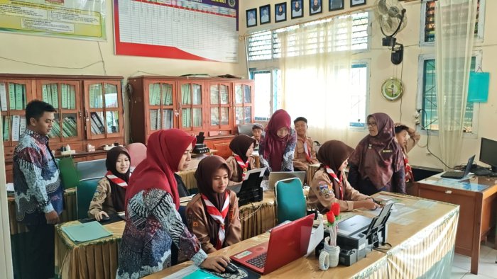 Simulasi TKA (Tes Kemampuan Akademik) Berlangsung Tertib dan Penuh Keseriusan