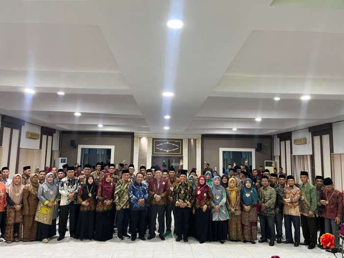 Kepala Madrasah MTsN 1 Kerinci Ikuti Bimtek Kurikulum Berbasis  cinta di  BPSDM jambi