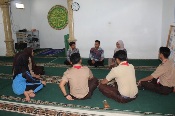 Sinergi Antar Madrasah! Penegak MAN 2 Kerinci dan MTsN 1 Kerinci Bahas Penguatan Pramuka