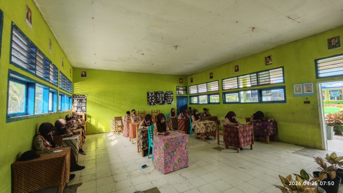 Siswa Kelas IX MTsN 1 Kerinci Sukses Menyelesaikan Ujian Akhir Madrasah