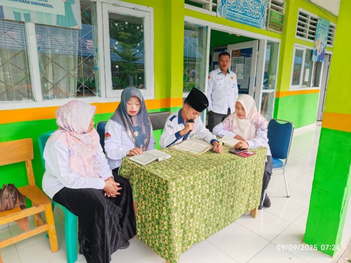Arfa Leoviansa, Siswa VIII B MTsN 1 Kerinci Pimpin Tadarus Pagi Penuh Khidmat