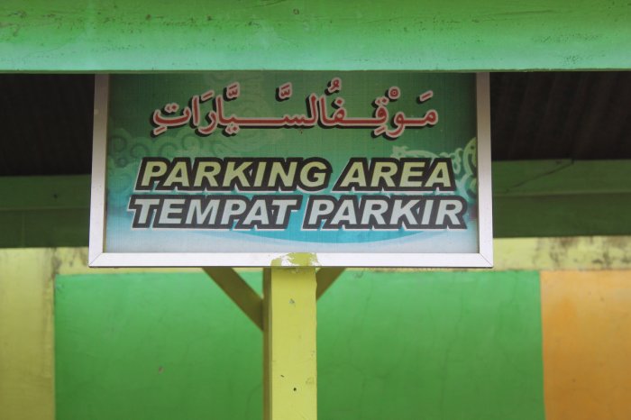 Penataan Area Parkir MTsN 1 Kerinci Ciptakan Ketertiban, Keamanan, dan Kenyamanan Lingkungan Sekolah