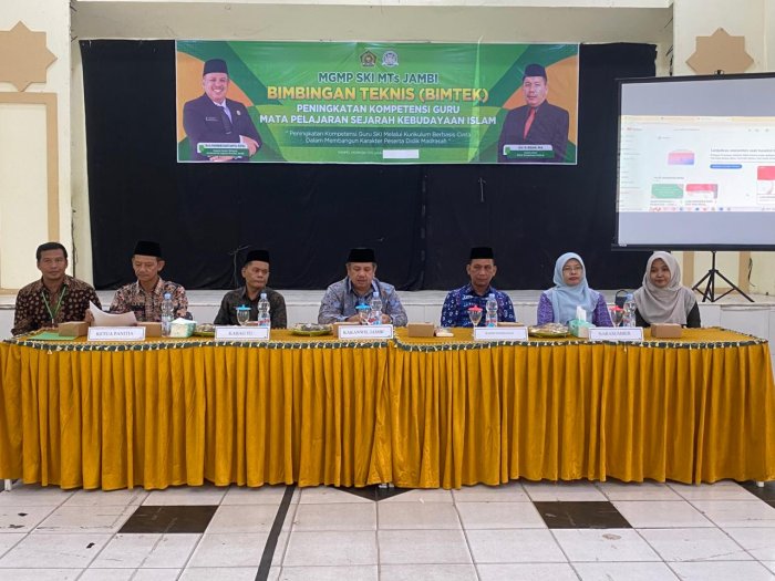 Tingkatkan Kompetensi! Guru SKI MTsN 1 Kerinci Ikuti Bimtek MGMP Provinsi Jambi