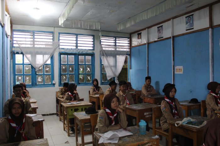 MTsN 1 Kerinci Gelar Hari Pertama Ujian Praktik Kerinci, 27 November 2025