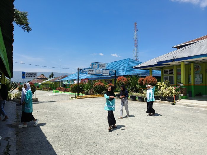 Produktif di Hari Libur: Siswa Siswi MTsN 1 Kerinci Aktif Membuat Video Pembelajaran Tugas Kelompok