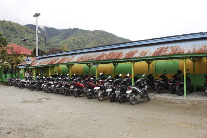 Parkir Tertata Rapi, MTsN 1 Kerinci Wujudkan Lingkungan Madrasah yang Nyaman