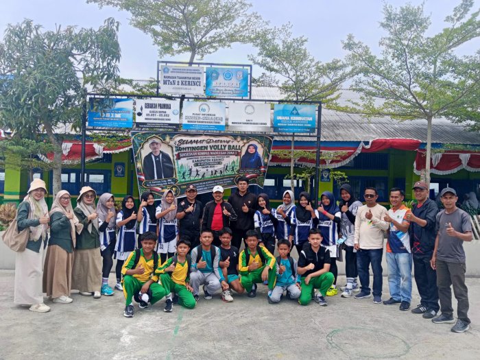 Prestasi Membanggakan! Voli MTsN 1 Kerinci Sabet Juara 1 Putra dan Juara 2 Putri di KOMPAS Zona 1